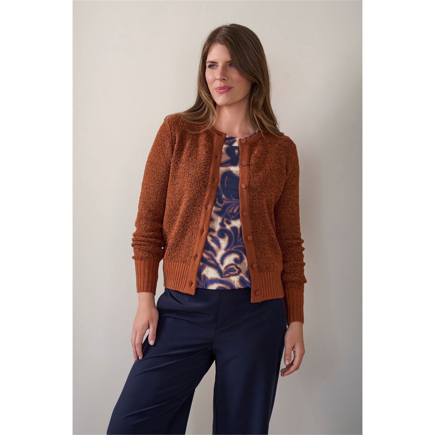 631150-T440-3-1500x1500_ef7dbbe3-1cf6-4589-b203-7b6f15853482.jpg